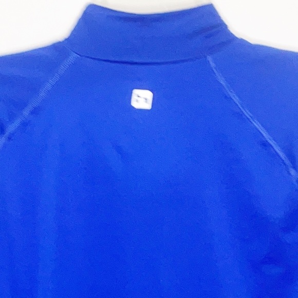 Hind Sports Top (M) - Picture 5 of 8